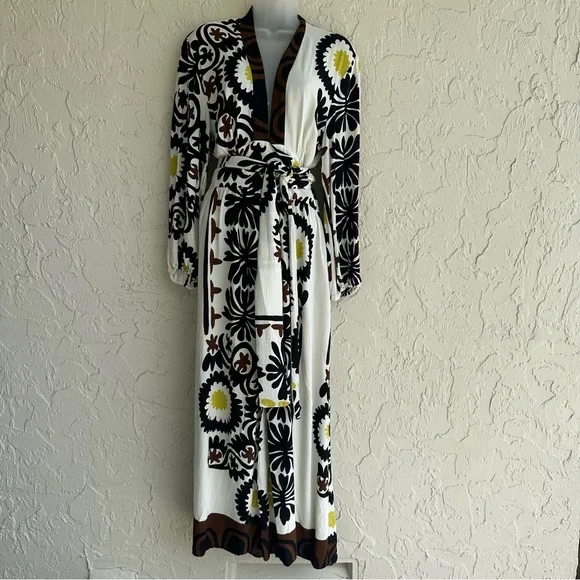 Zara Black, White, and Yellow Floral Maxi Dress or cover up - Picture 5 of 11